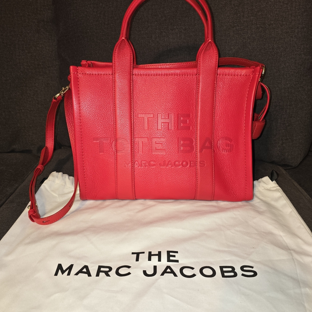 Marc Jacobs Medium Red The Tote Bag - Picture 2 of 4